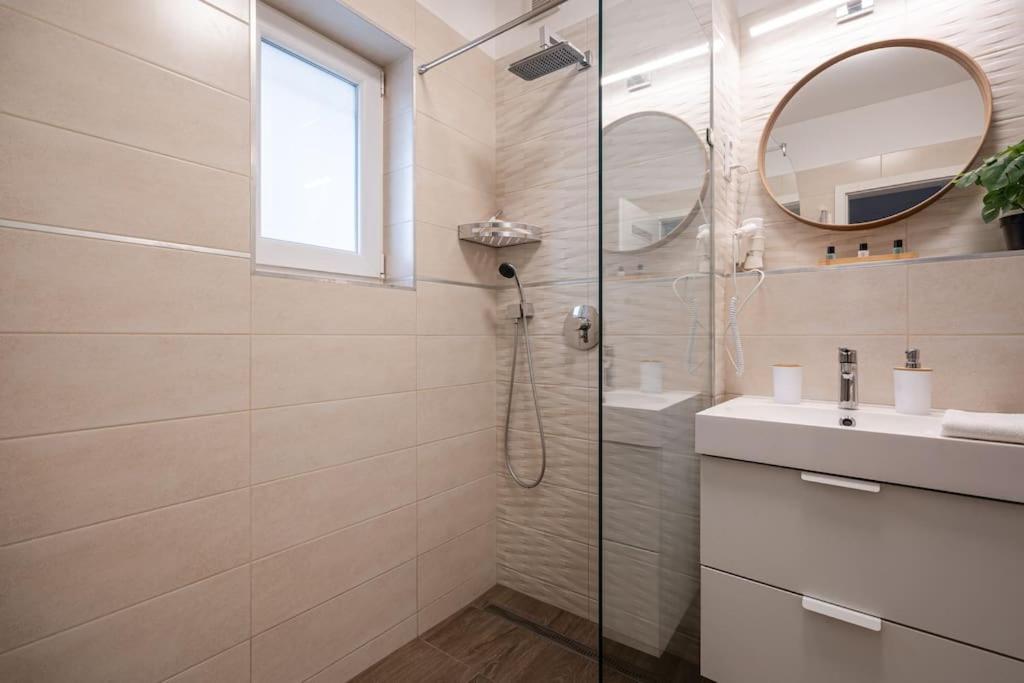 Serene Haven Apartment