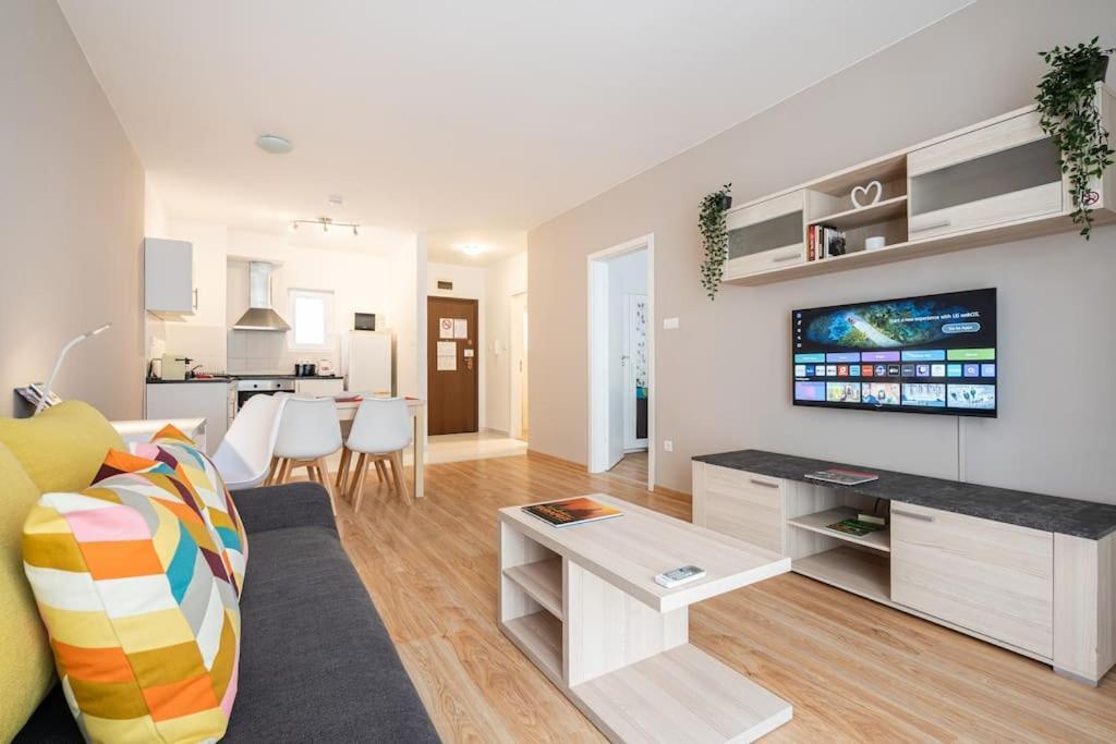 Serene Haven Apartment