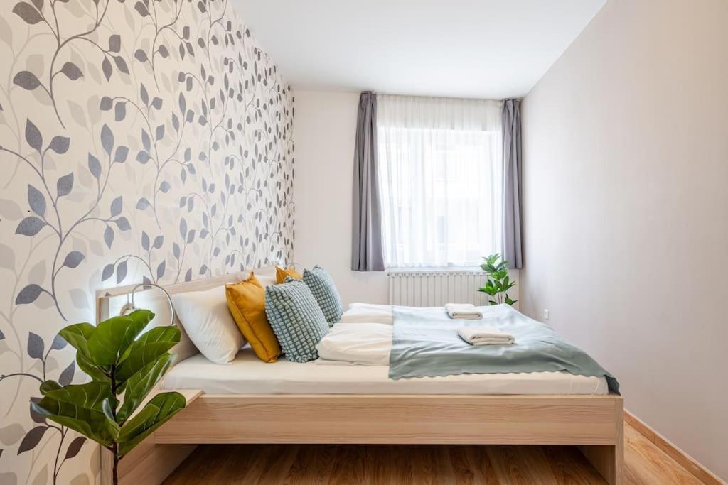 Serene Haven * Budapest